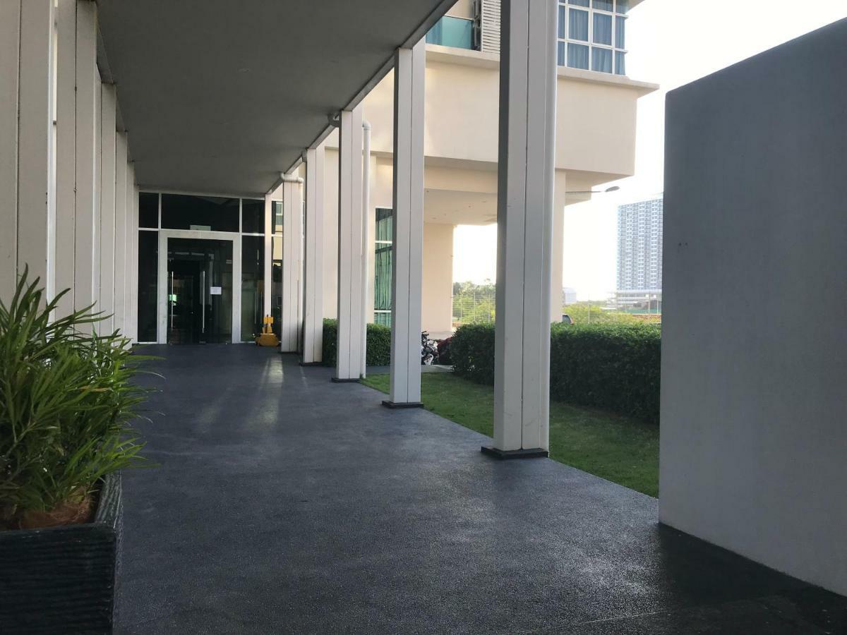 Fabulous Mutiara Ville Cyberjaya Exterior foto